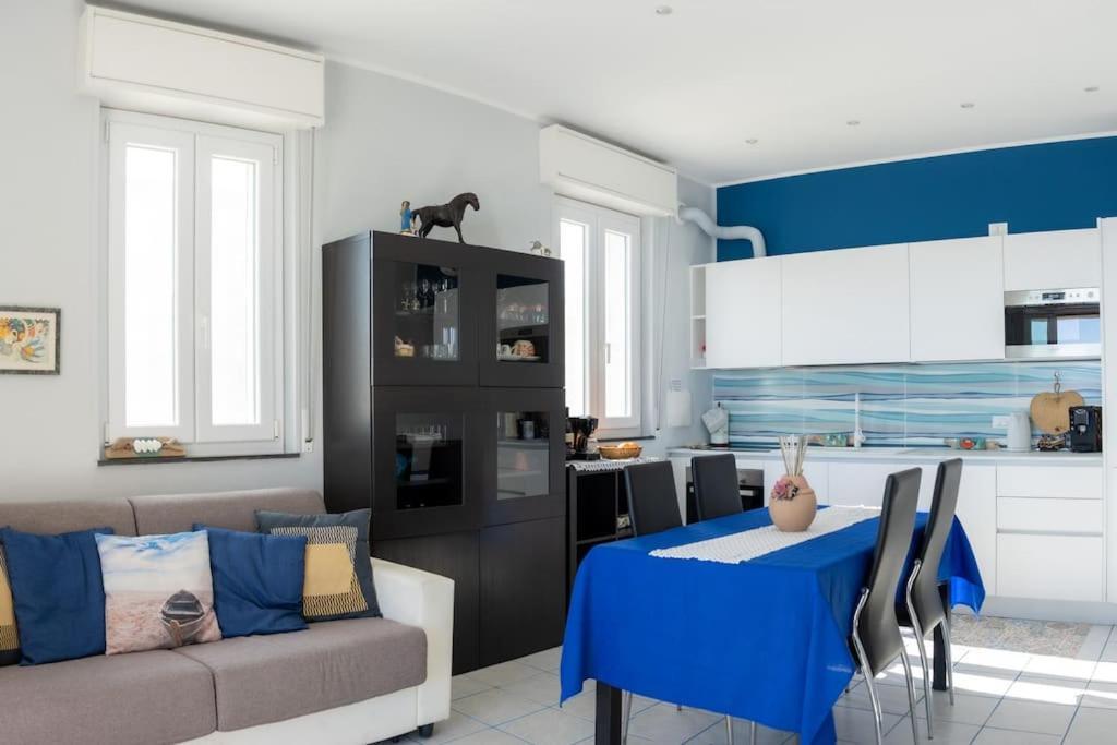 La Casa Sul Mare Villa Agnone Bagni Kültér fotó